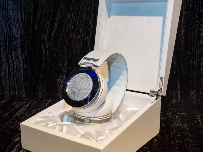 Onkyo H900M Diamond Headphones