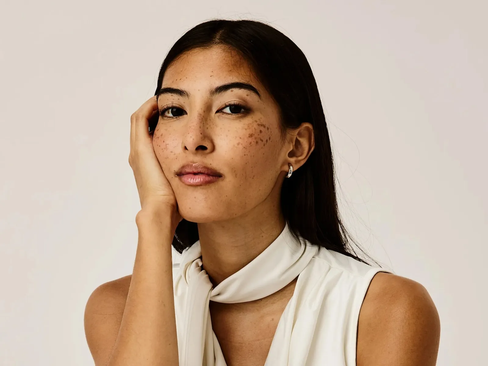 Lumia 2 Smart Earrings
