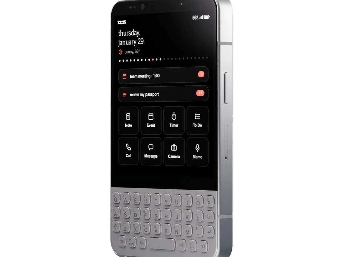 Minimal Phone 2 QWERTY Android Phone